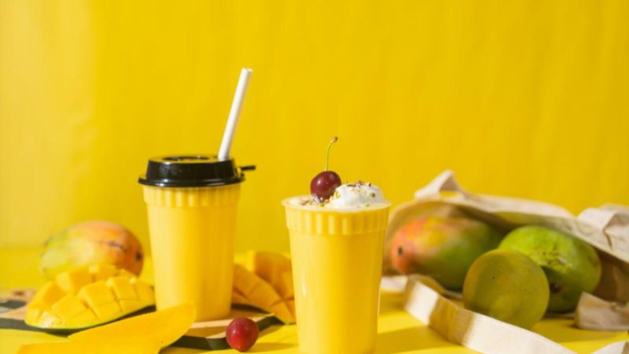 نوشیدنی با انبه؛ عطر گرمسیری،