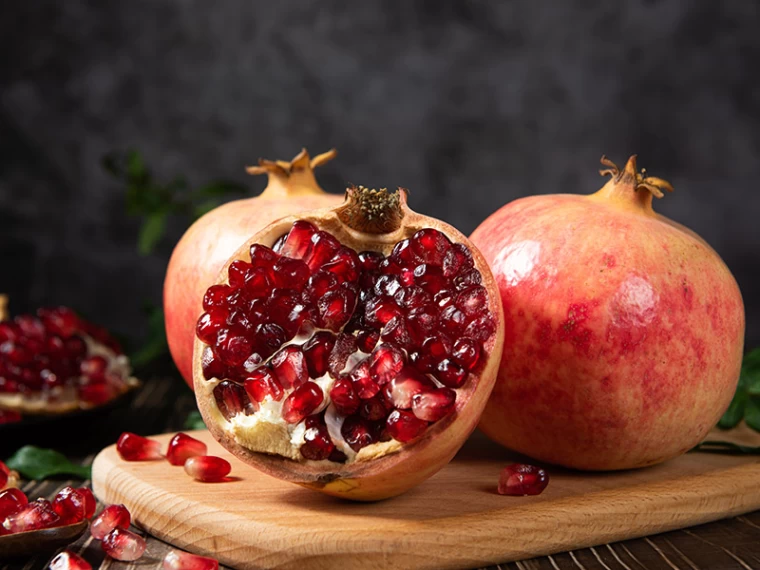 Benefits of Pomegranate for Li