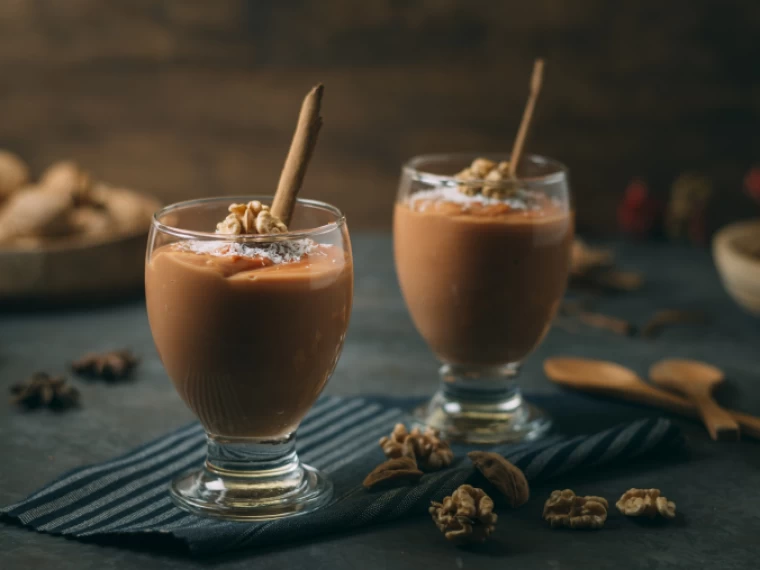 طرز تهیه ۵ مدل اسموتی خرما